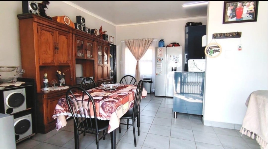 7 Bedroom Property for Sale in Deneysville Free State